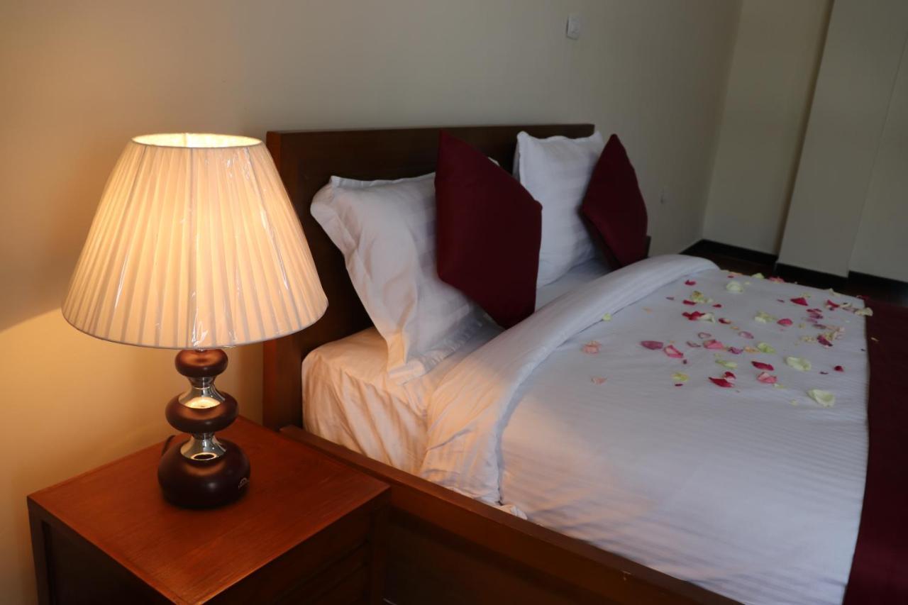 Bruhway Hotel Αντίς Αμπέμπα Εξωτερικό φωτογραφία