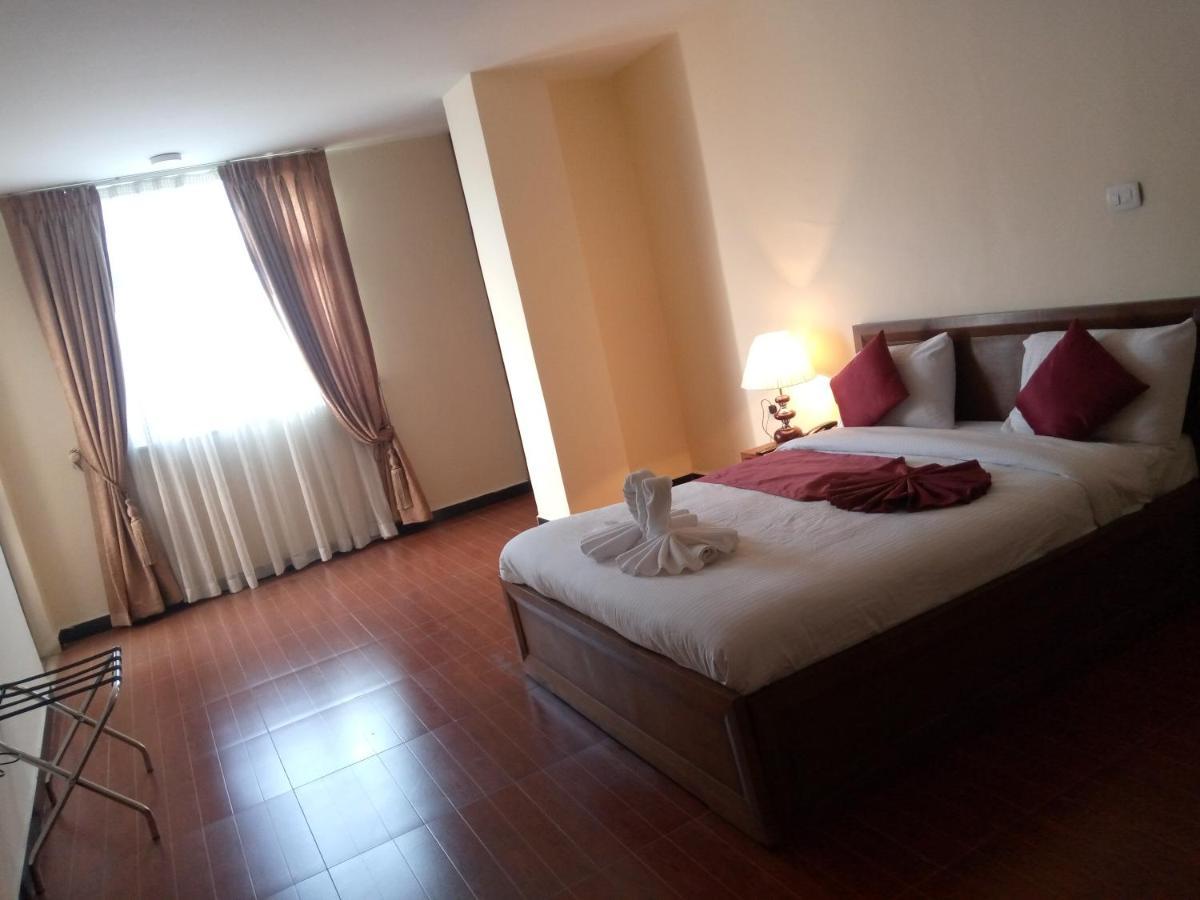 Bruhway Hotel Αντίς Αμπέμπα Εξωτερικό φωτογραφία
